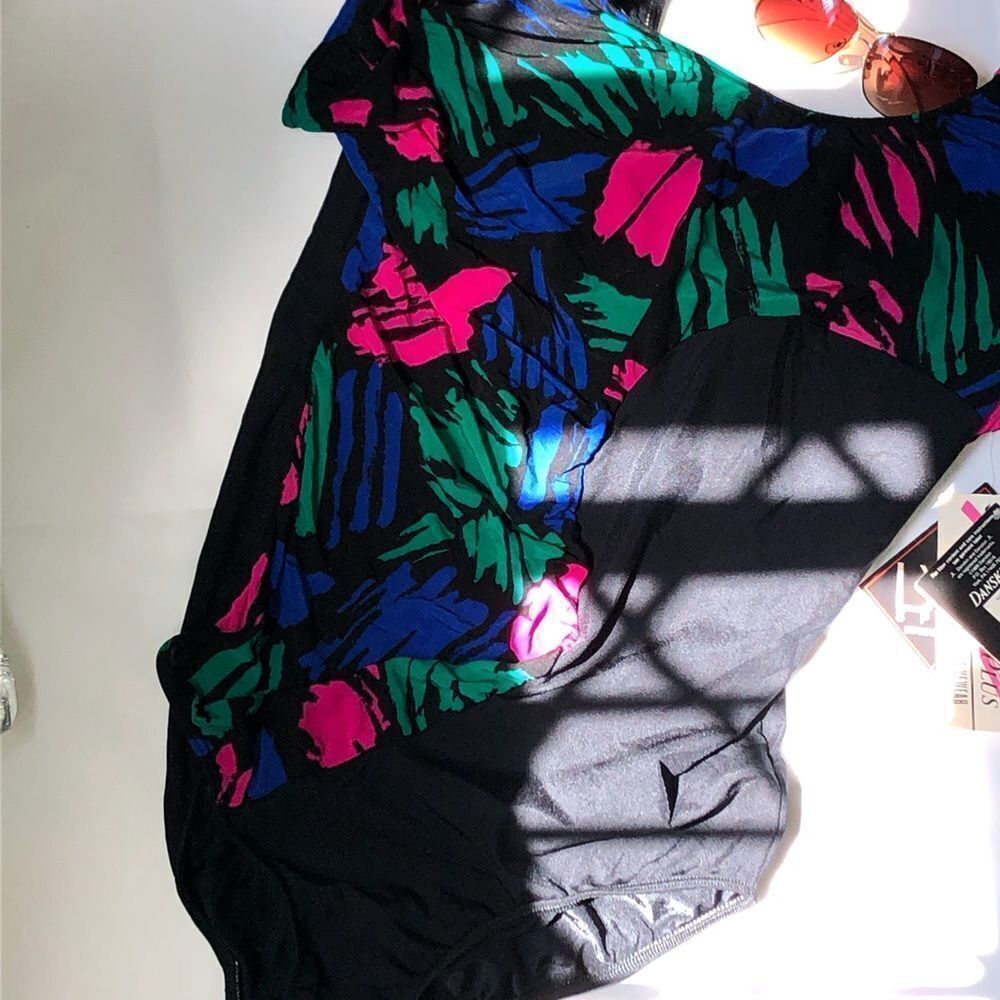 Danskin multi color Plus Size Cap Sleeve (NWT)